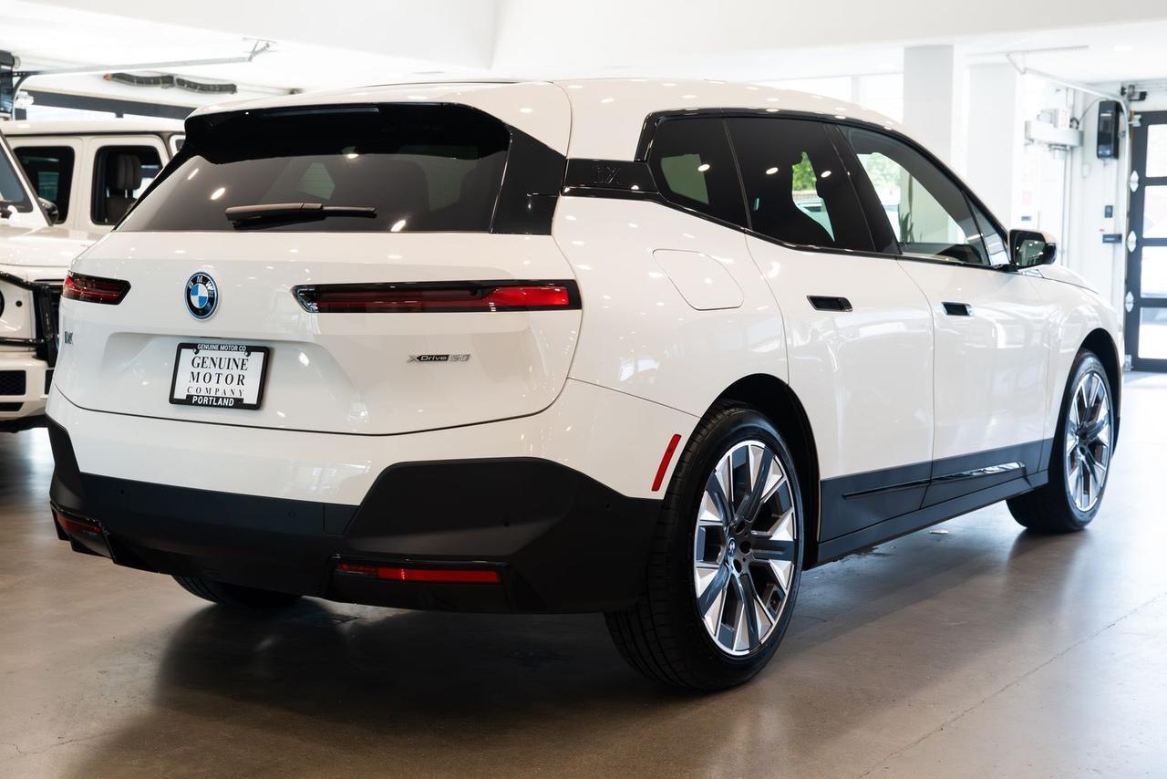 2024 BMW iX xDrive50 Gladstone OR