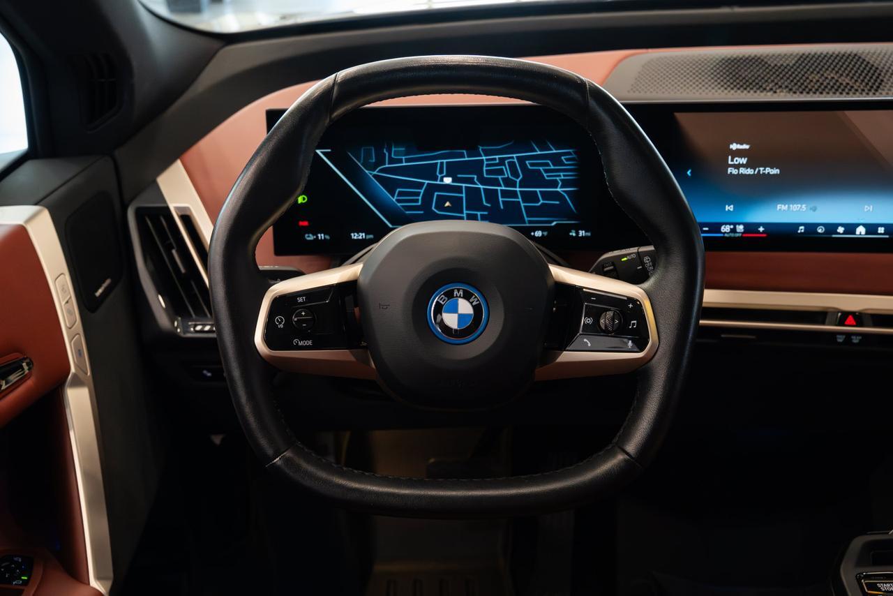 2024 BMW iX xDrive50 Gladstone OR