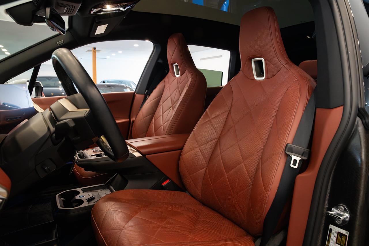 2024 BMW iX xDrive50 Gladstone OR