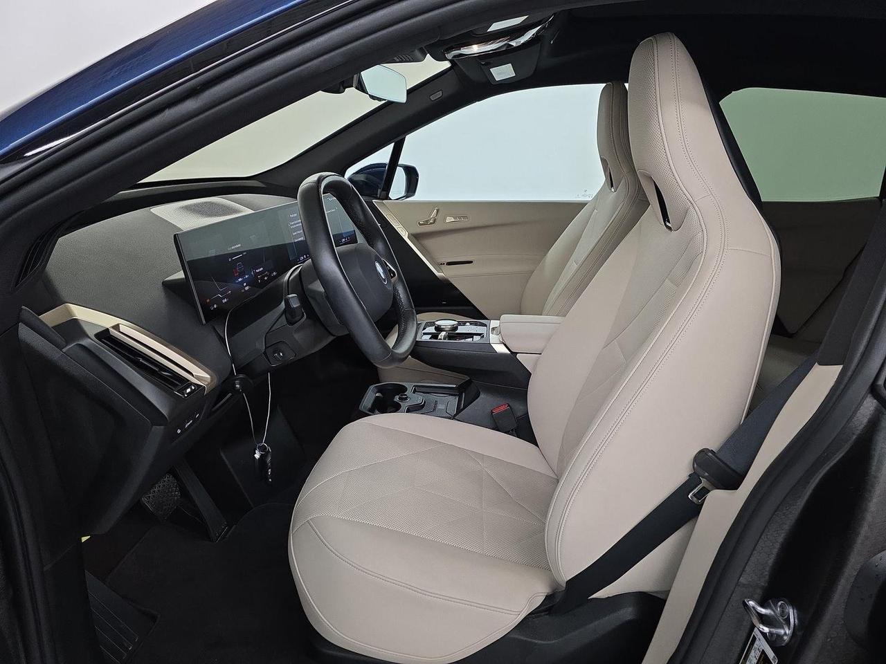 2024 BMW iX xDrive50 Harman Kardon Sound Panoramic Sky Lounge Roof Portland OR
