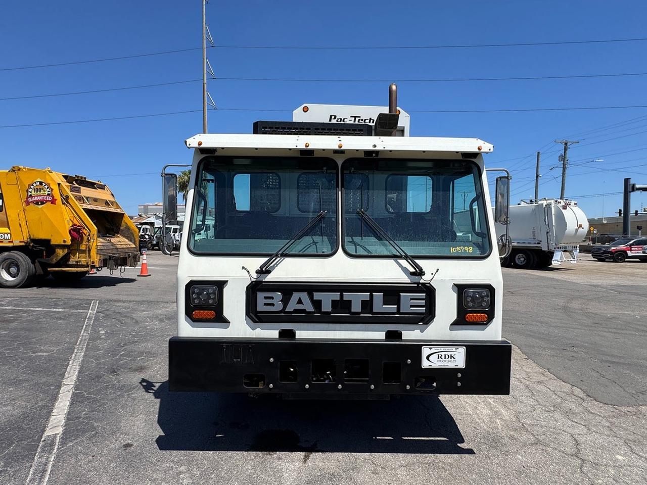 2024 Battle Motors LET 2 31 yd Pac Tech Side Loader Garbage Truck Tampa FL