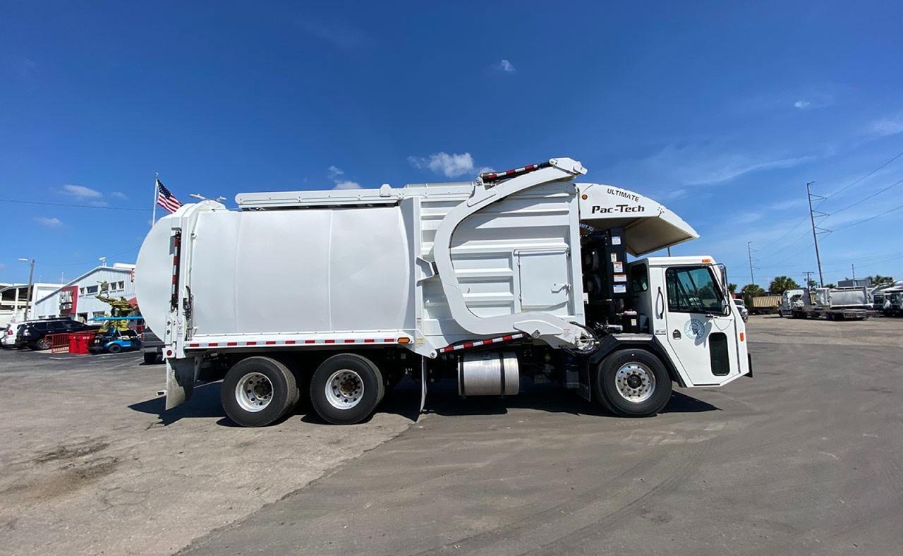 2024 Battle Motors LET 2 40 Yard Pac Tech Ultimate Front Loader Garbage Truck Tampa FL