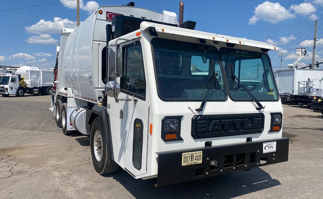 2024 Battle Motors LET2 25 yd Pac Tech Rear Loader Garbage Truck Tampa FL