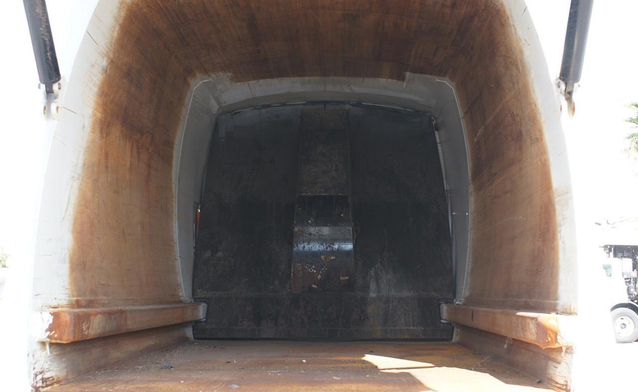 2024 Battle Motors LET2 28yd Pac Tech Rear Loader Garbage Truck Tampa FL