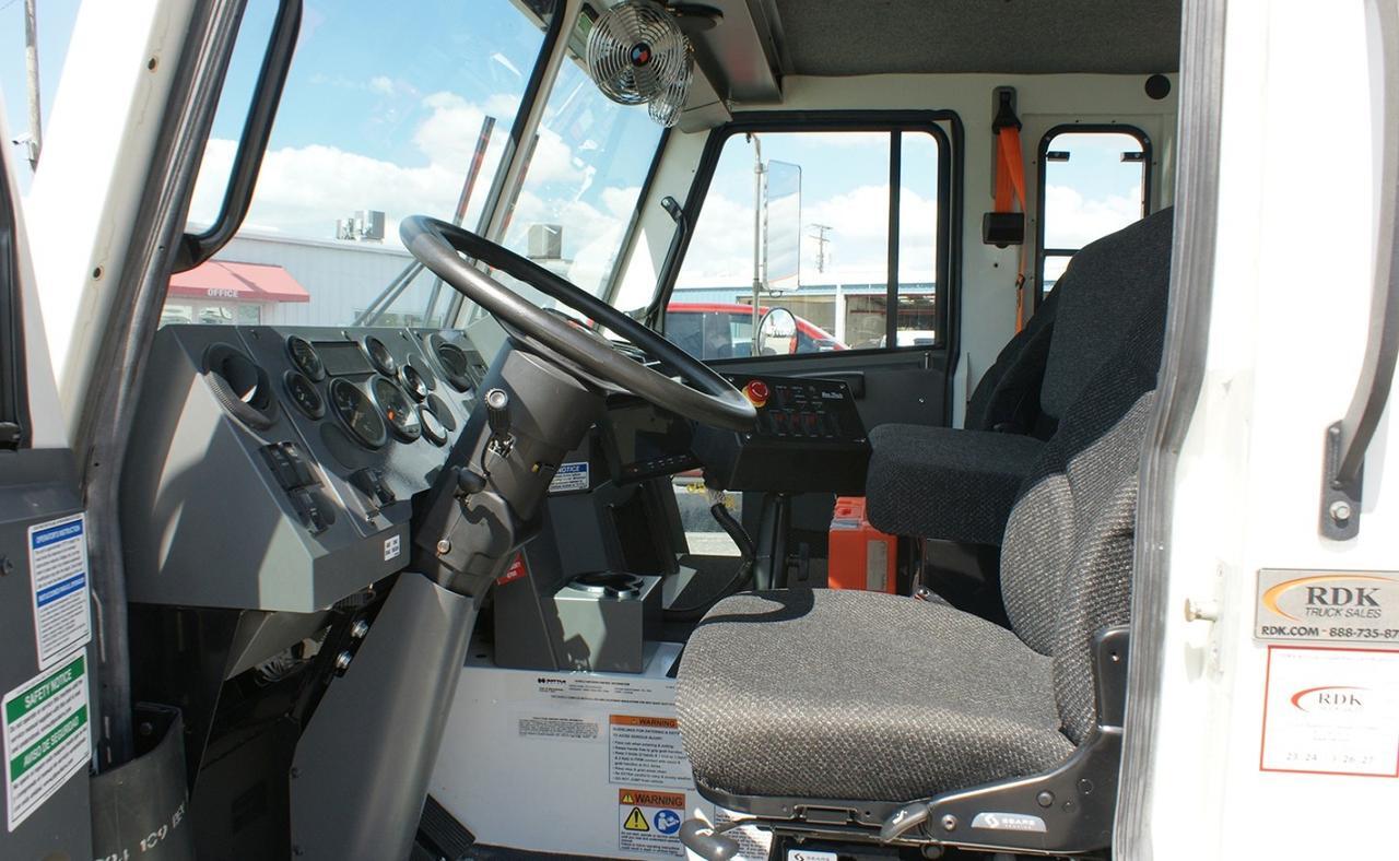 2024 Battle Motors LET2 28yd Pac Tech Rear Loader Garbage Truck Tampa FL