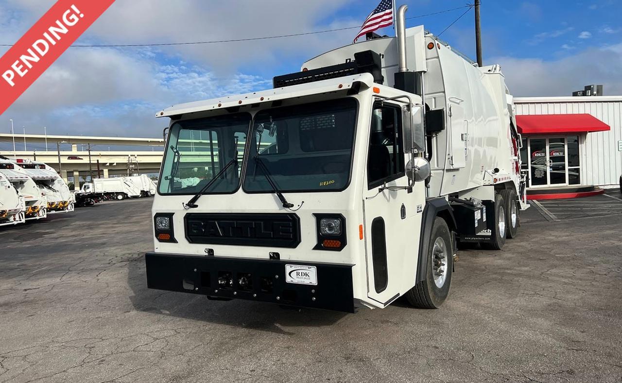 2024 Battle Motors LET2 28yd Pac Tech Rear Loader Garbage Truck Tampa FL