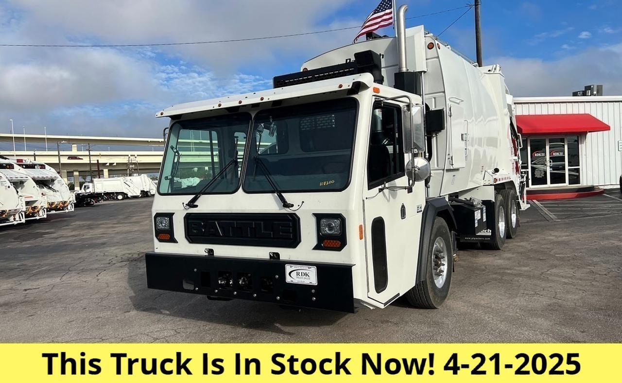 2024 Battle Motors LET2 28yd Pac Tech Rear Loader Garbage Truck Tampa FL