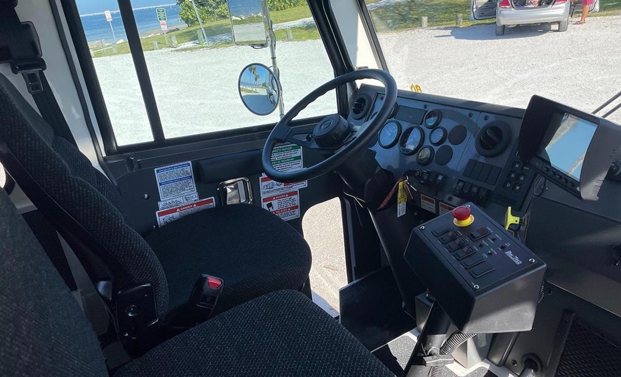 2024 Battle Motors LET2 28yd Pac Tech Rear Loader Garbage Truck Tampa FL