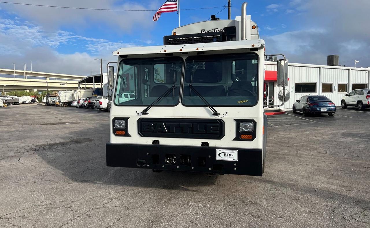 2024 Battle Motors LET2 28yd Pac Tech Rear Loader Garbage Truck Tampa FL