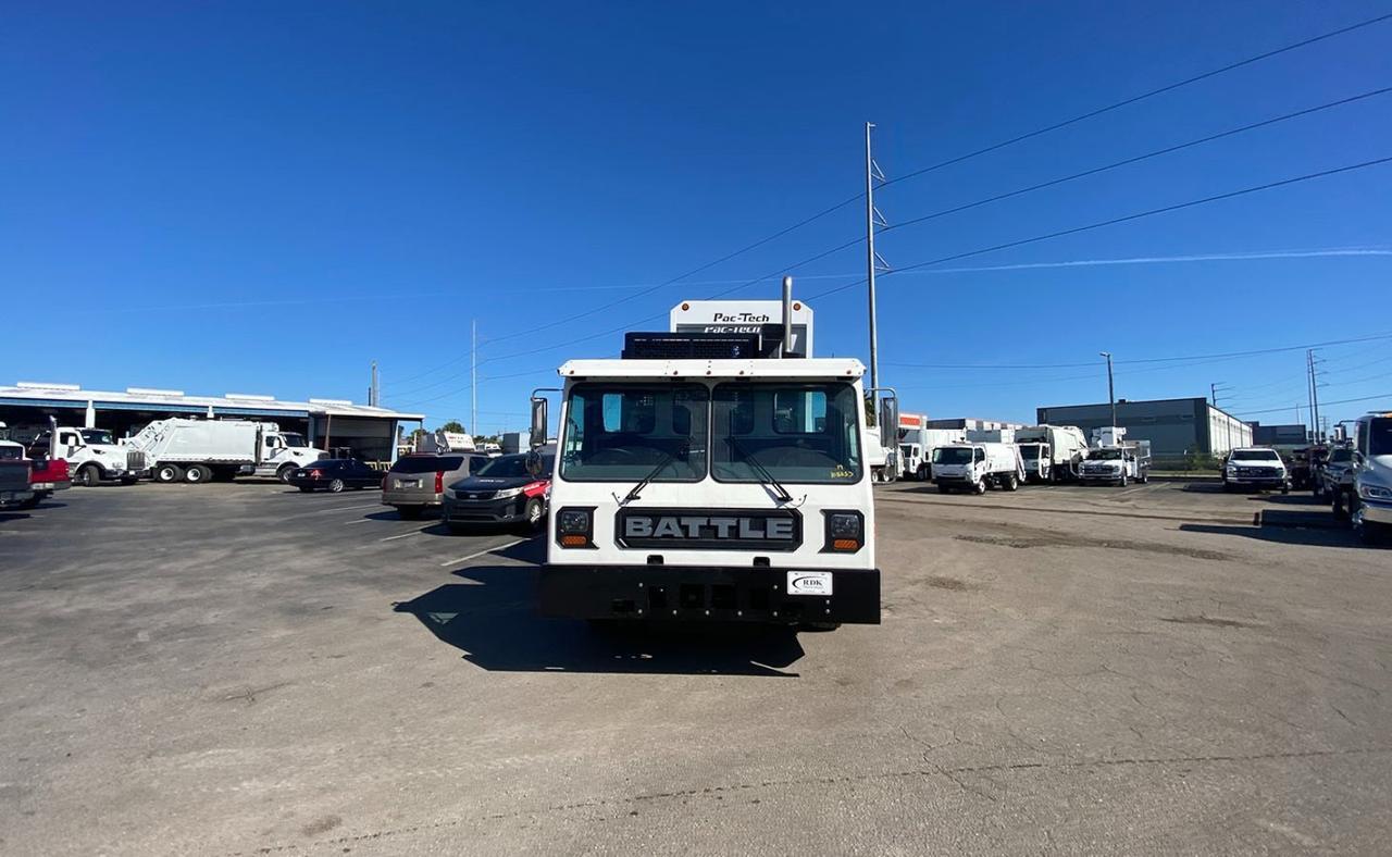 2024 Battle Motors LET2 31 Yard Pac Tech Side Loader Garbage Truck Tampa FL