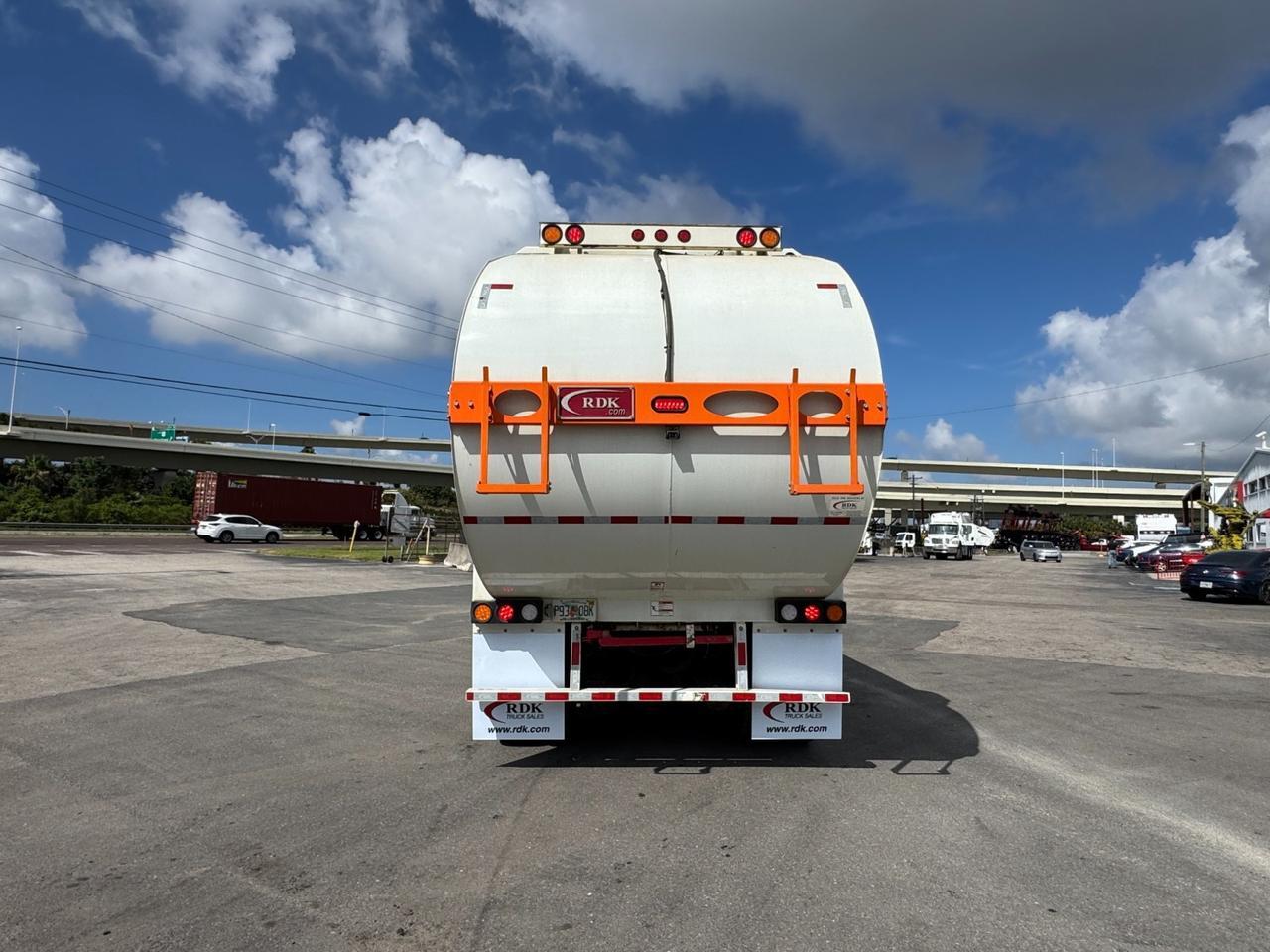 2024 Battle Motors LET2 31 yard Pac-Tech Side Loader Garbage Truck Tampa FL