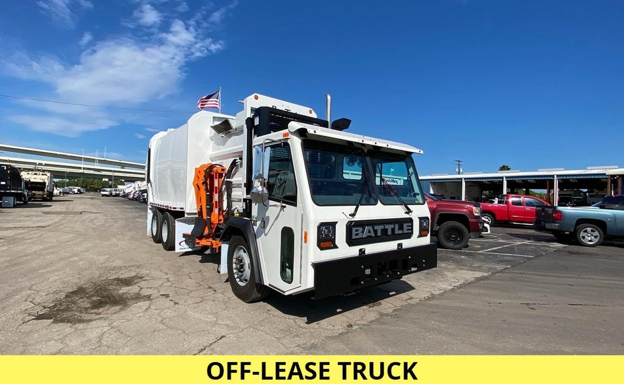 2024 Battle Motors LET2 31 yard Pac Tech Side Loader Garbage Truck