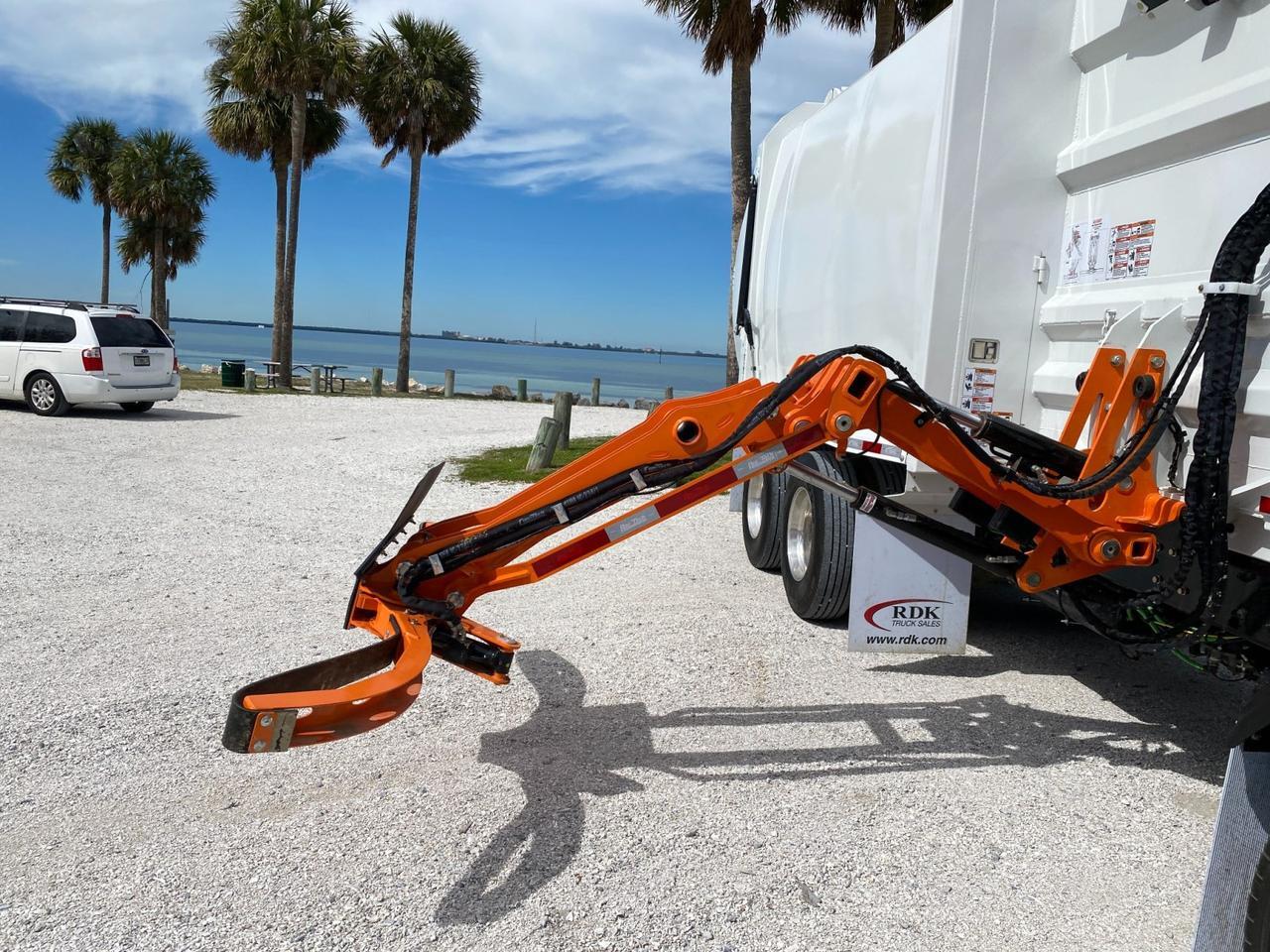 2024 Battle Motors LET2 31 yard Pac Tech Side Loader Garbage Truck Tampa FL