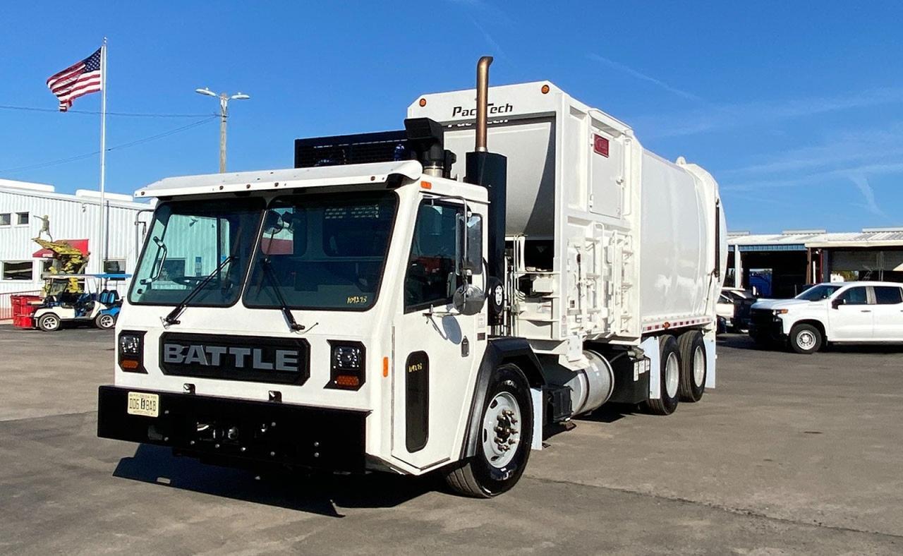 2024 Battle Motors LET2 31 yd Pac Tech Side Loader Garbage Truck Tampa FL
