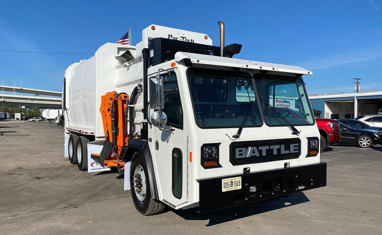 2024 Battle Motors LET2 31 yd Pac Tech Side Loader Garbage Truck