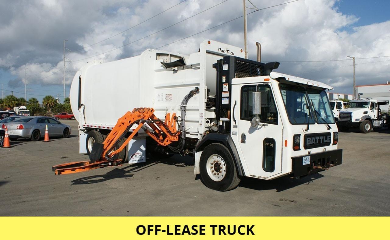 2024 Battle Motors LET2 31yd Pac Tech Side Loader Garbage Truck