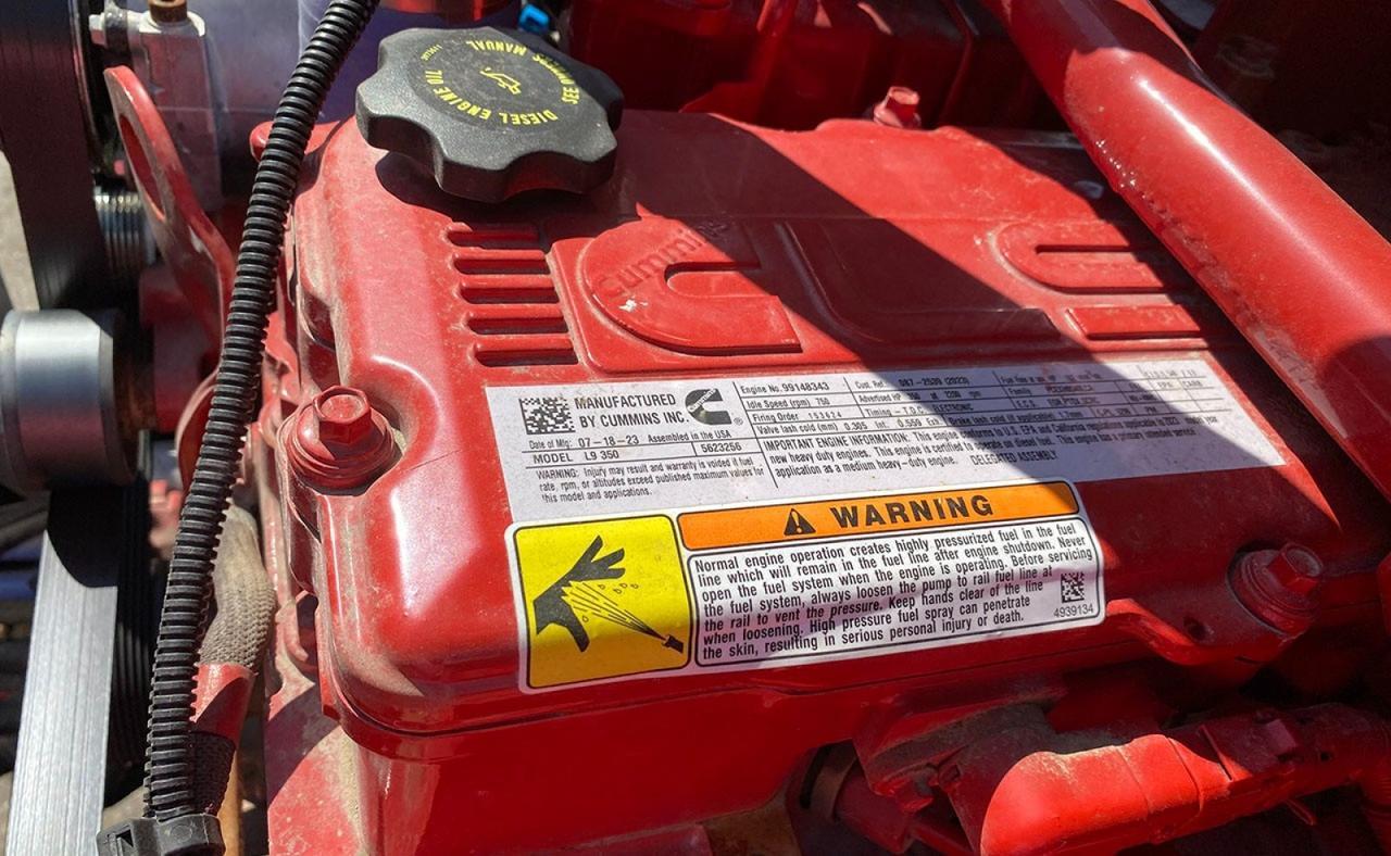 2024 Battle Motors LET2 31yd Pac Tech Side Loader Garbage Truck Tampa FL