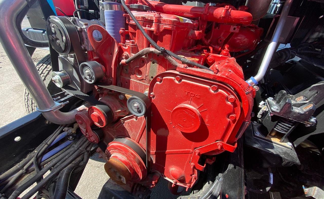 2024 Battle Motors LET2 31yd Pac Tech Side Loader Garbage Truck Tampa FL