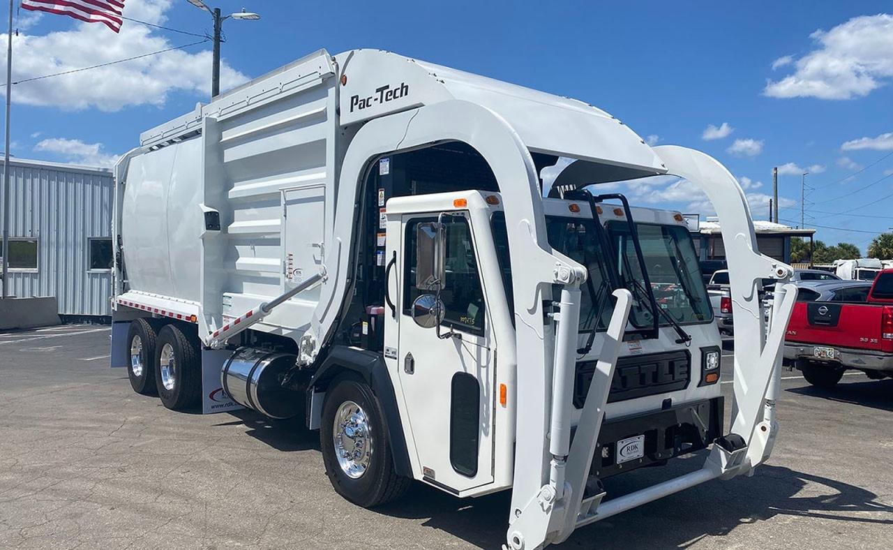 2024 Battle Motors LET2 40 - 43 yard Pac Tech Front Loader Garbage Truck Tampa FL
