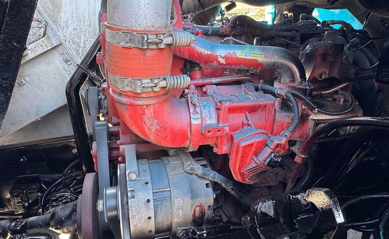 2024 Battle Motors LET2 40 Yard Pac Tech Ultimate Front Loader Garbage Truck Tampa FL