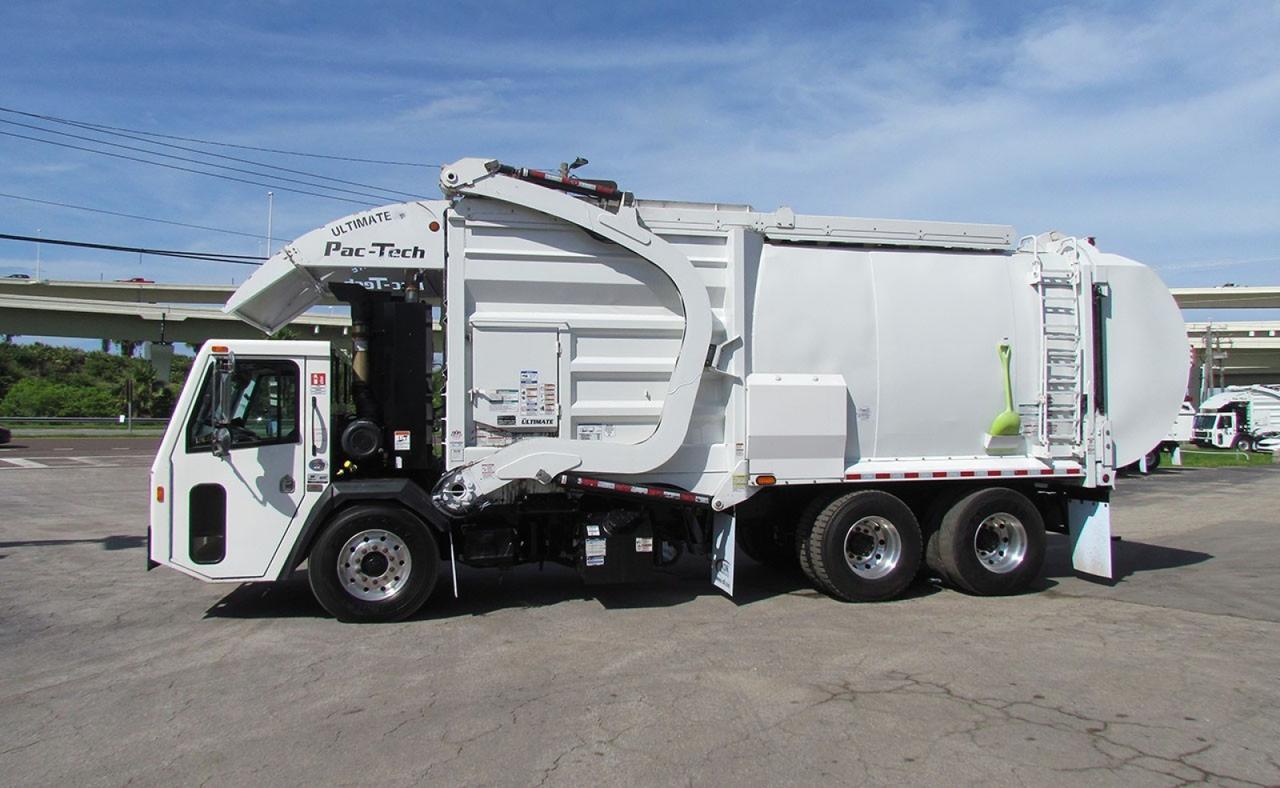 2024 Battle Motors LET2 40yd Pac Tech Front Loader Garbage Truck Tampa FL