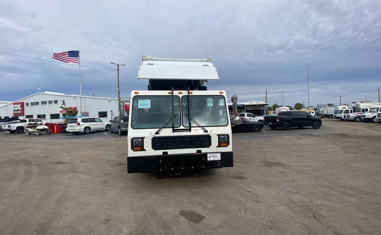 2024 Battle Motors LET2 40yd Pac Tech Front Loader Garbage Truck