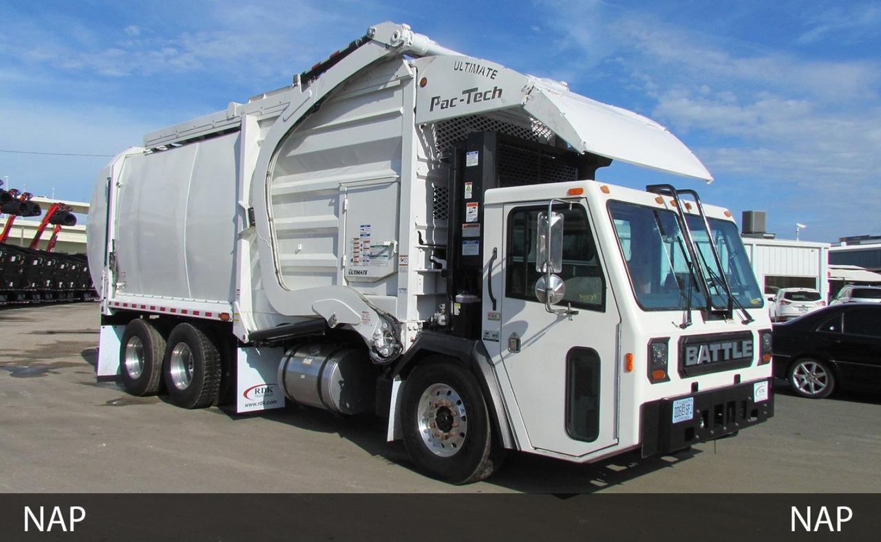 2024 Battle Motors LET2 40yd Pac Tech Front Loader Garbage Truck