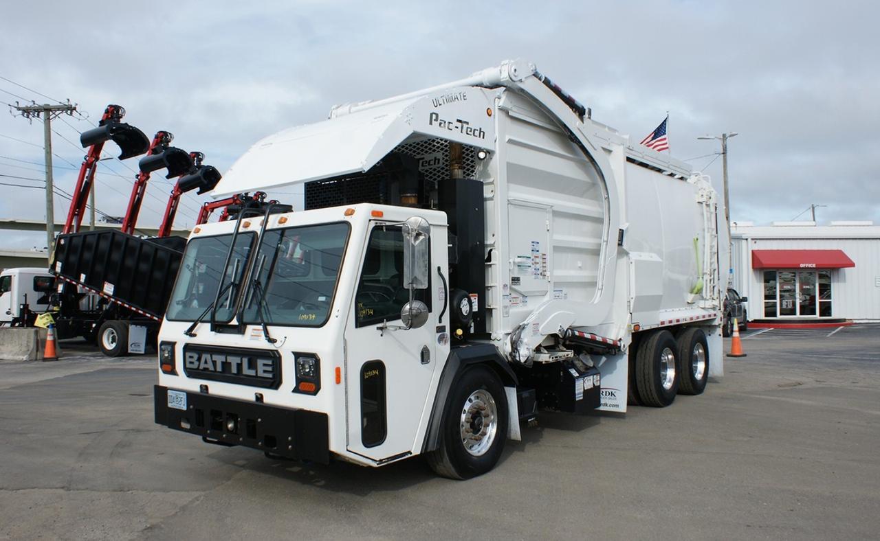 2024 Battle Motors LET2 43 yard Pac-Tech Front Loader Garbage Truck Tampa FL