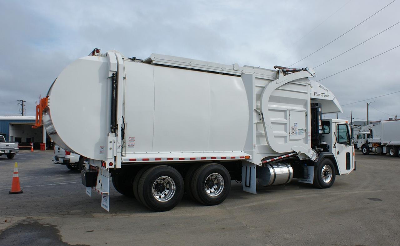 2024 Battle Motors LET2 43 yard Pac-Tech Front Loader Garbage Truck Tampa FL