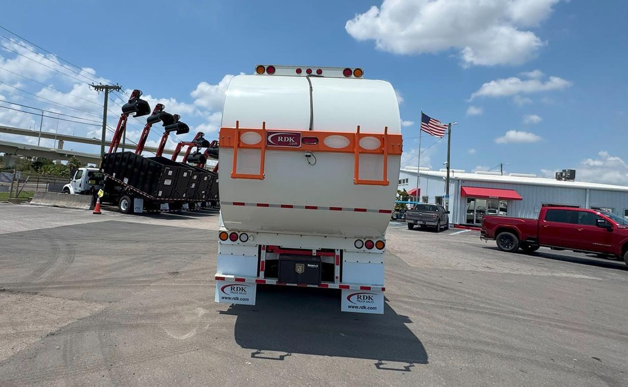 2024 Battle Motors LET2 43 yd Pac Tech Front Loader Garbage Truck Tampa FL