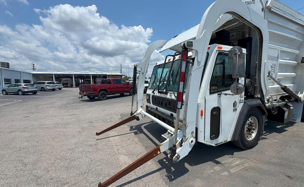 2024 Battle Motors LET2 43 yd Pac Tech Front Loader Garbage Truck Tampa FL