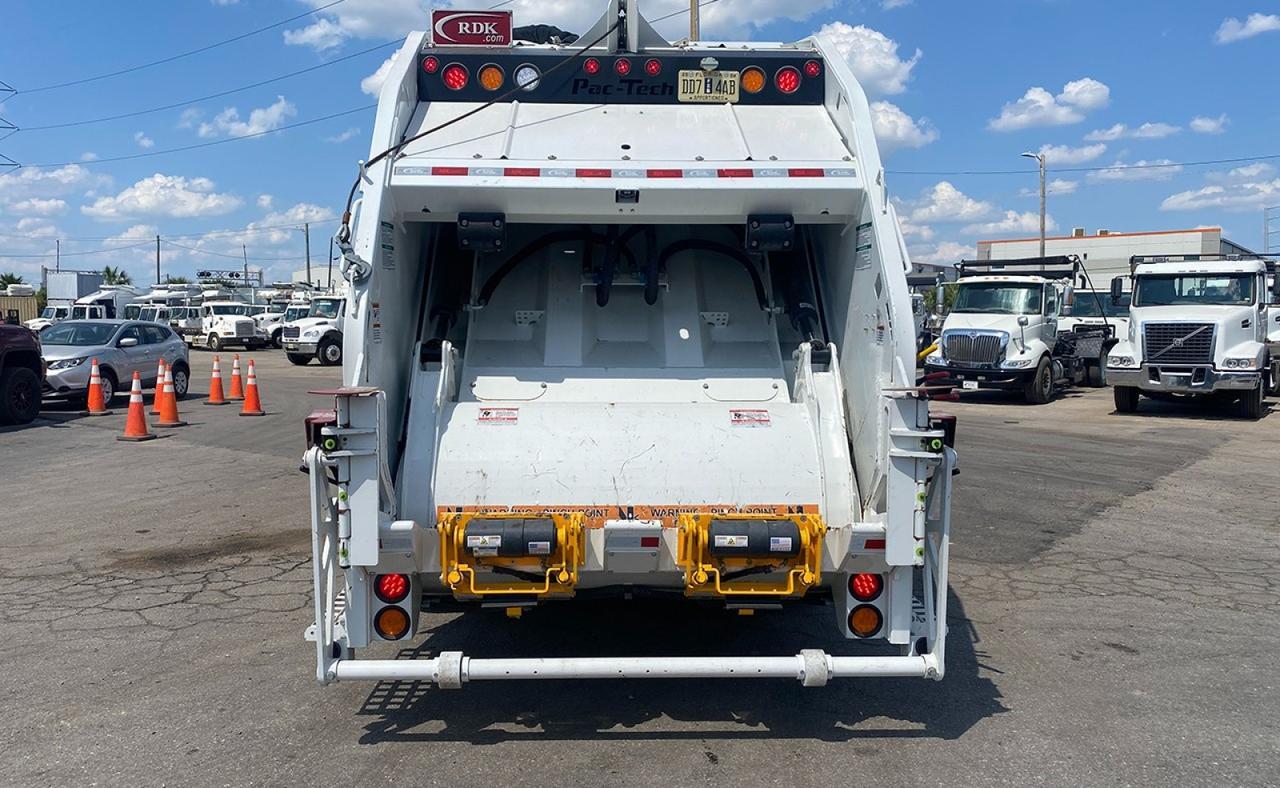 2024 Battle Motors LET2-46 25 yard Pac-Tech Rear Loader Garbage Truck Tampa FL