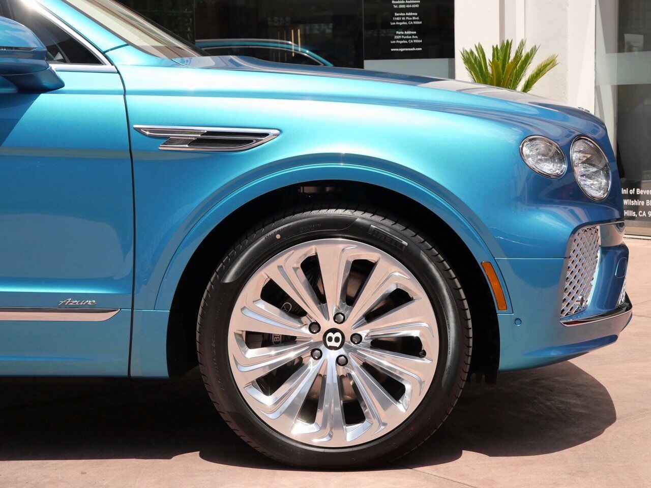 2024 Bentley Bentayga Azure Azure Lawrence KS