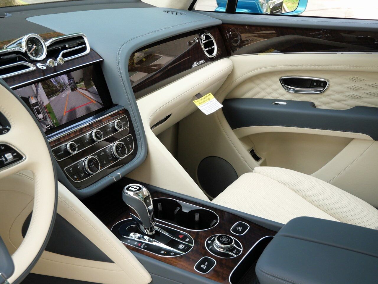 2024 Bentley Bentayga Azure Azure Lawrence KS