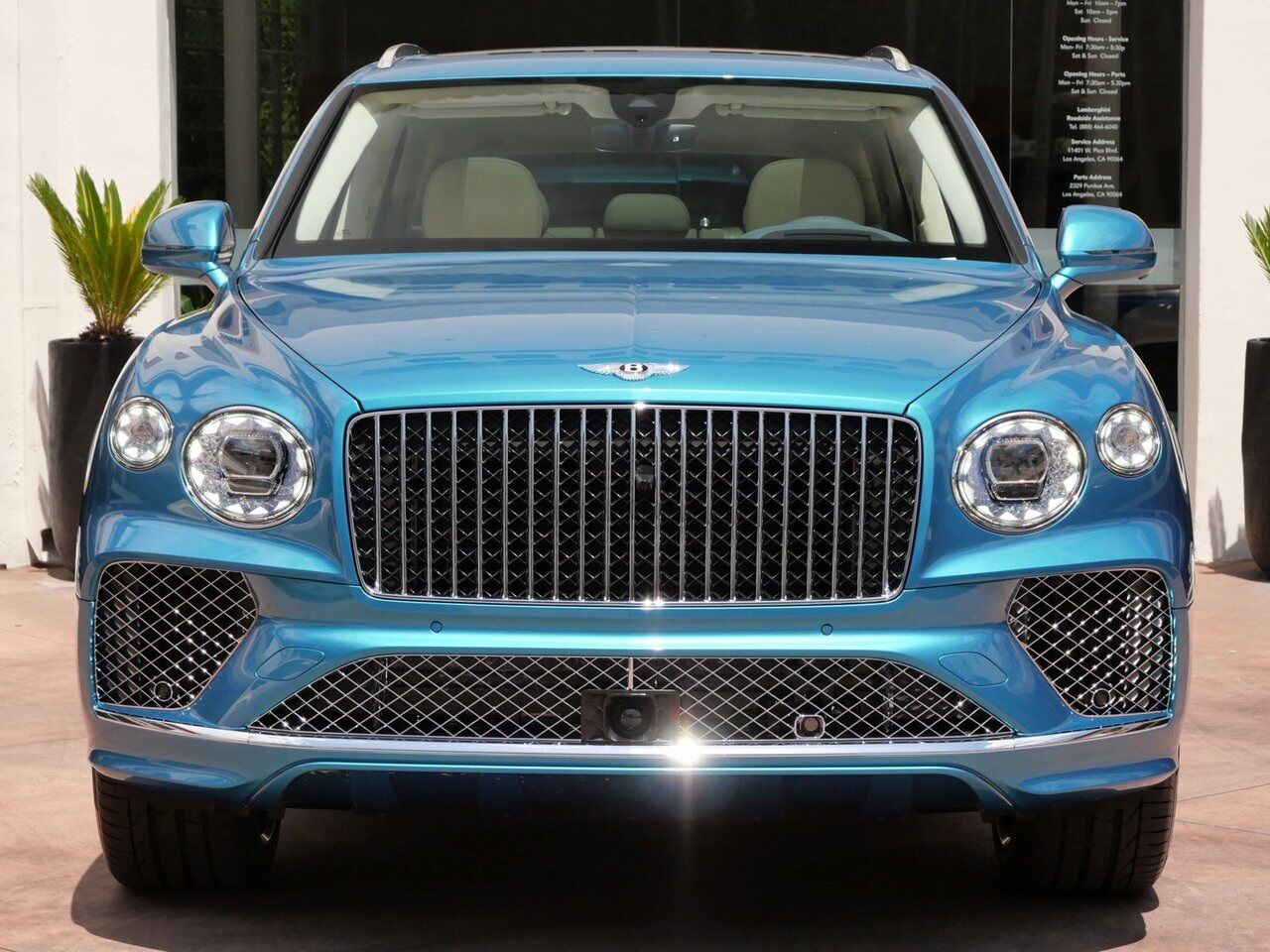 2024 Bentley Bentayga Azure Azure Lawrence KS