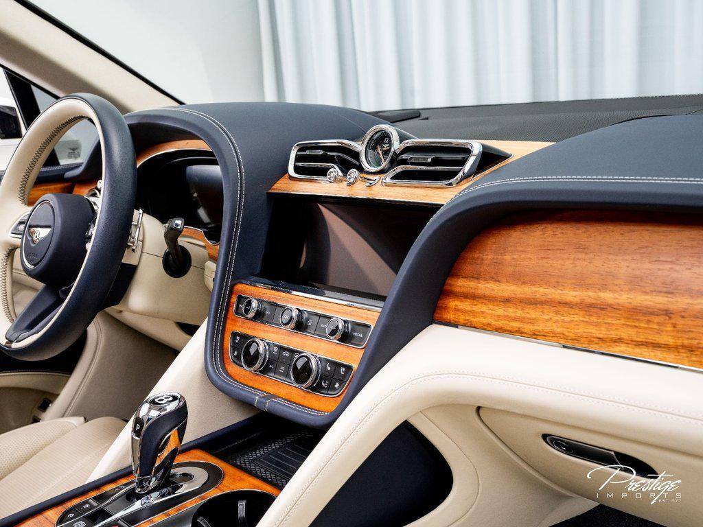 2024 Bentley Bentayga Azure North Miami Beach FL