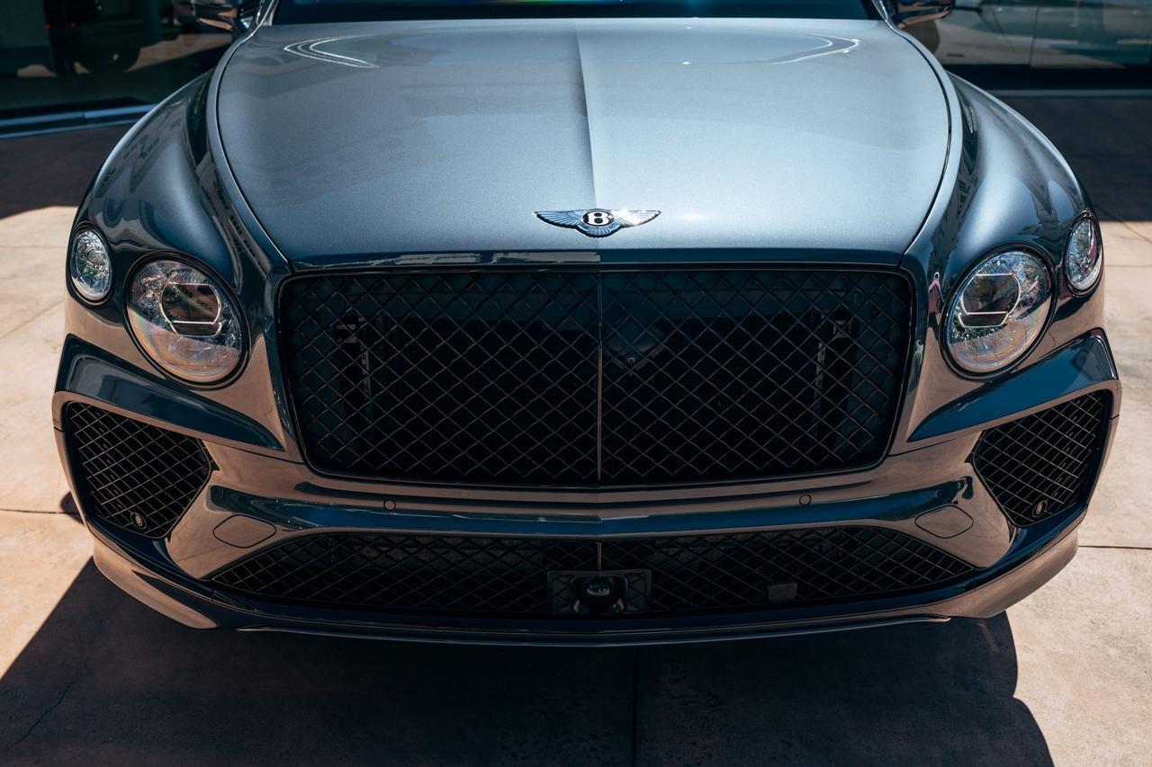 2024 Bentley Bentayga EWB Lawrence KS