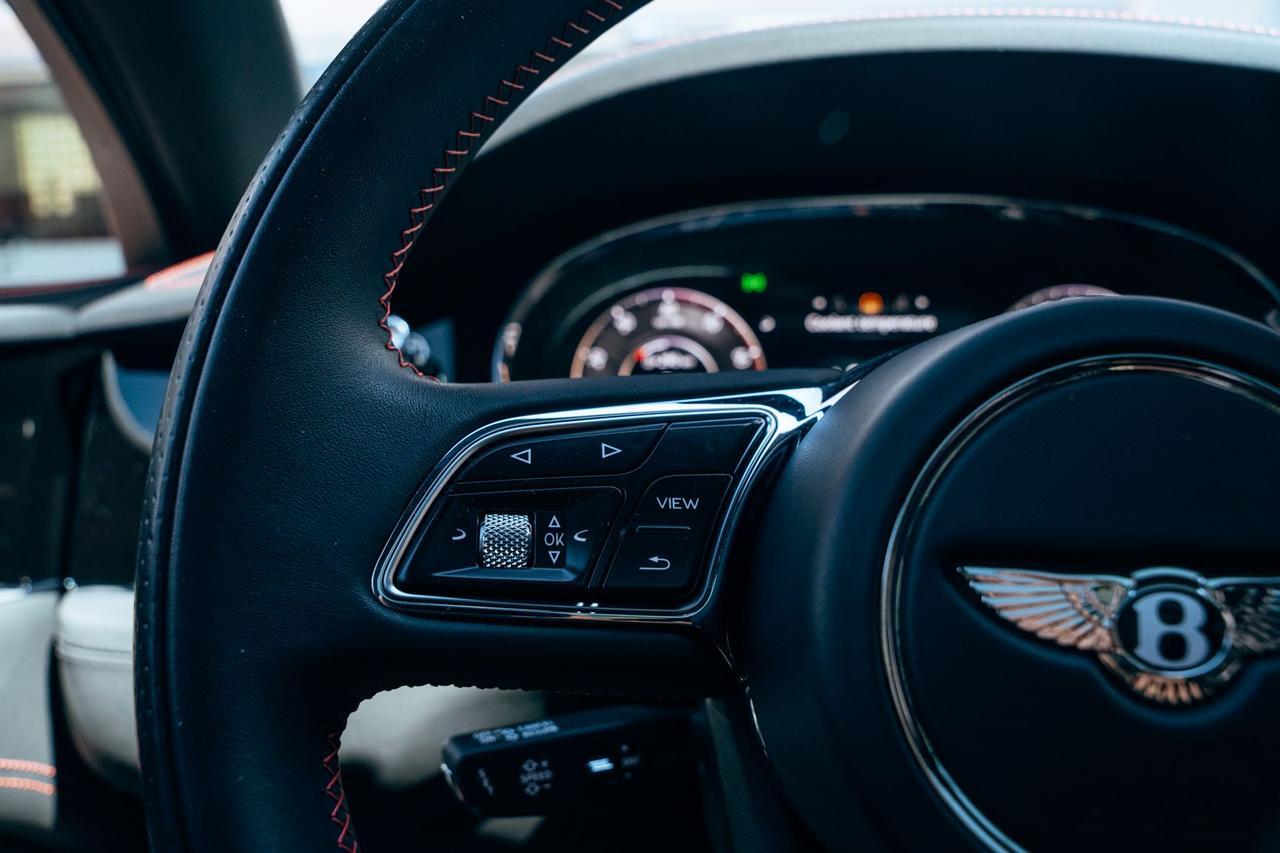 2024 Bentley Bentayga EWB Lawrence KS