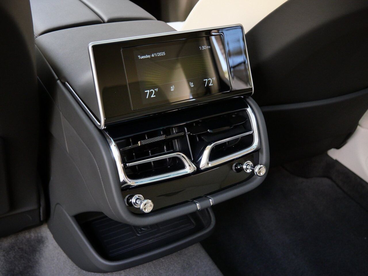 2024 Bentley Bentayga EWB Lawrence KS