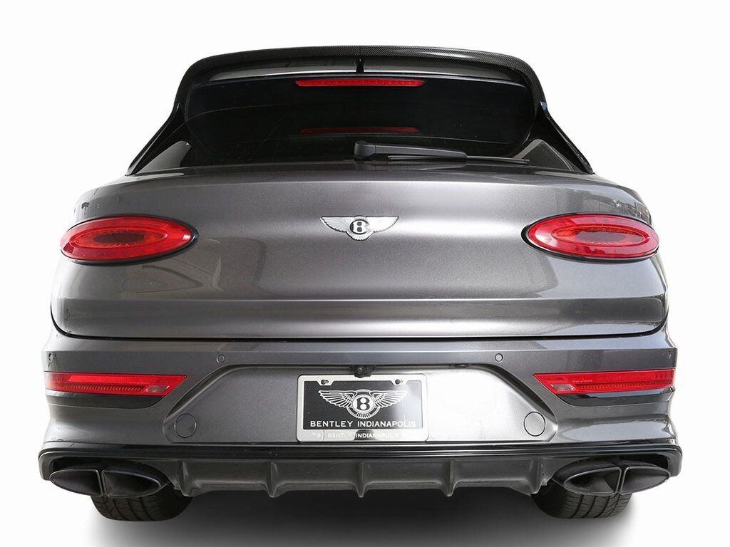 2024 Bentley Bentayga EWB Mulliner V8 photo 12