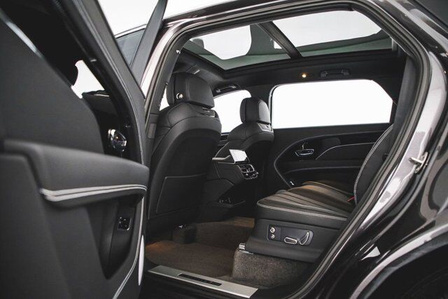 2024 Bentley Bentayga EWB V8 Bellevue WA