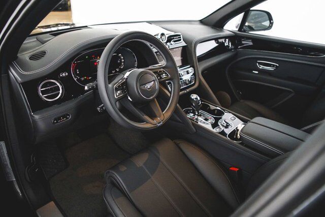2024 Bentley Bentayga EWB V8 Bellevue WA