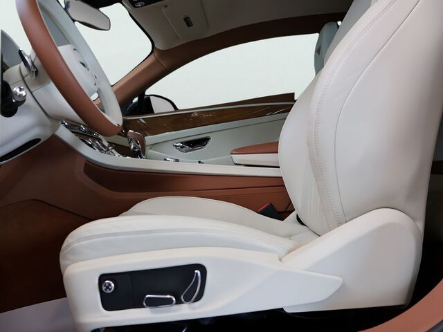 2024 Bentley Continental GT V8 Oshkosh WI