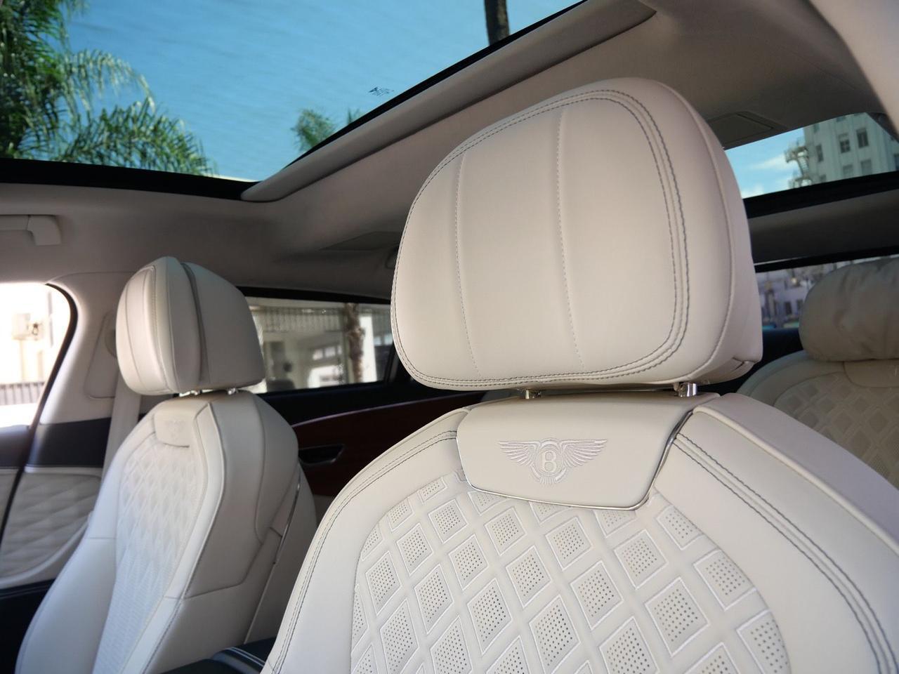 2024 Bentley Flying Spur Azure Azure Lawrence KS