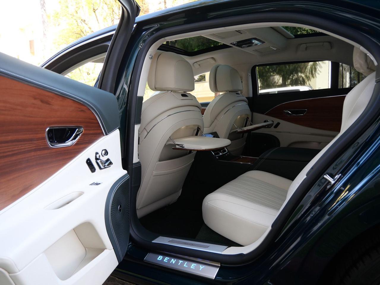 2024 Bentley Flying Spur Azure Azure Lawrence KS