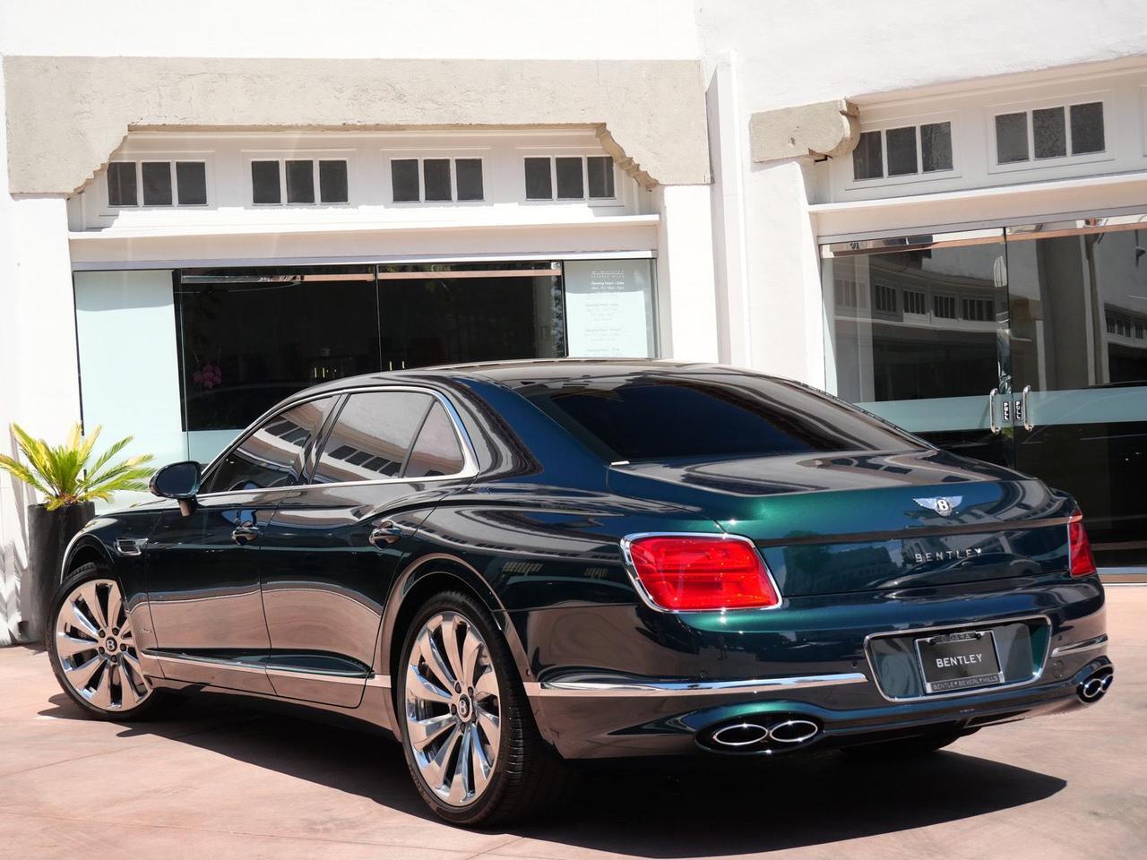 2024 Bentley Flying Spur Azure Azure Lawrence KS