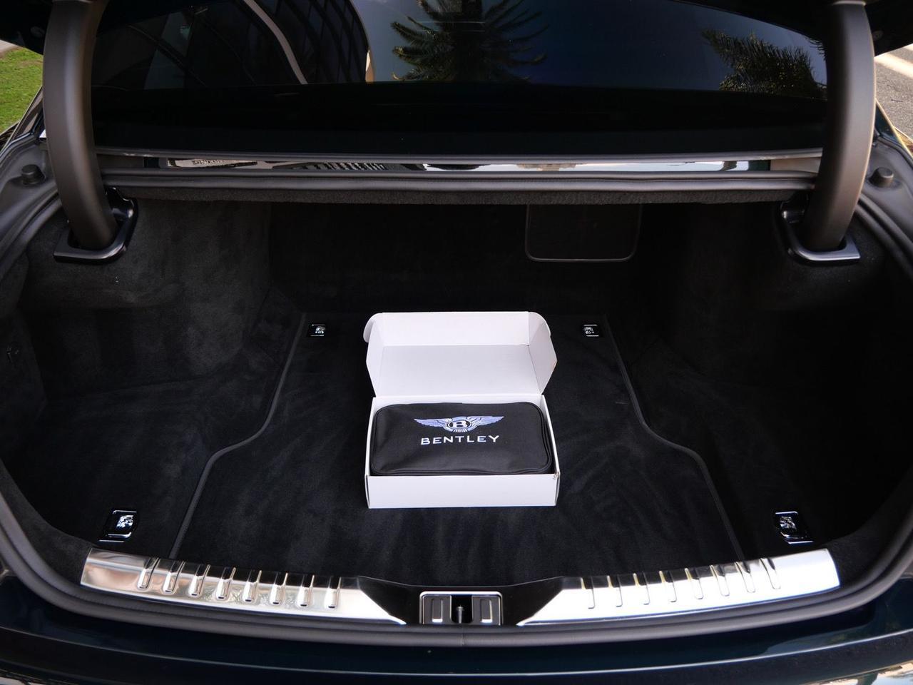 2024 Bentley Flying Spur Azure Azure Lawrence KS