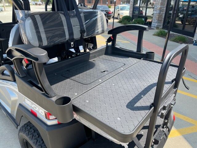 2024 Bintelli BEYOND 6PR STREET LEGAL LIFTED GOLF CART Springfield IL