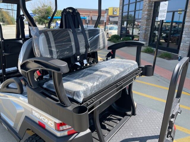 2024 Bintelli BEYOND 6PR STREET LEGAL LIFTED GOLF CART Springfield IL