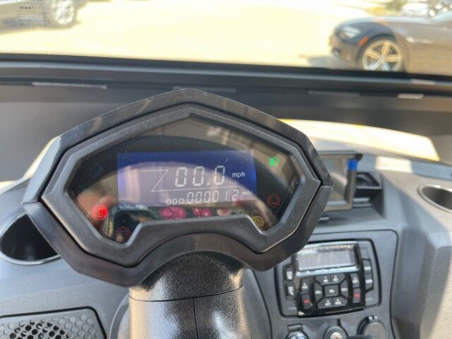 2024 Bintelli BEYOND 6PR STREET LEGAL LIFTED GOLF CART Springfield IL